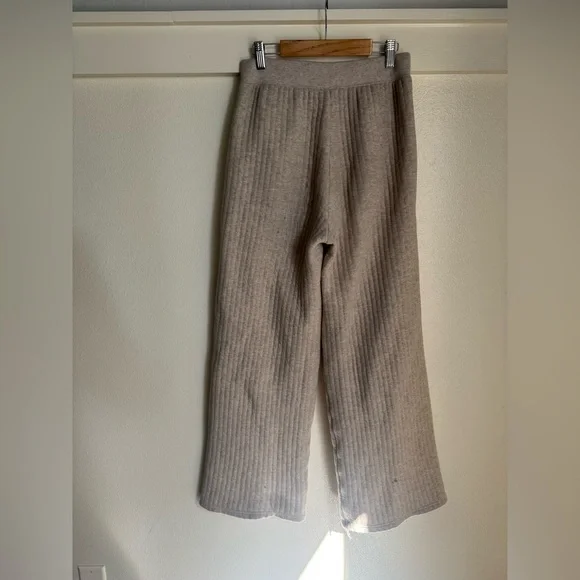 Offline by Aerie Ribbed Wide Leg Lounge Pants Beige Soft Cozy XS Quilted - Picture 9 of 10